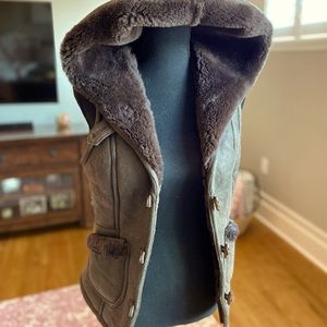 Ugg Fur Vest size S